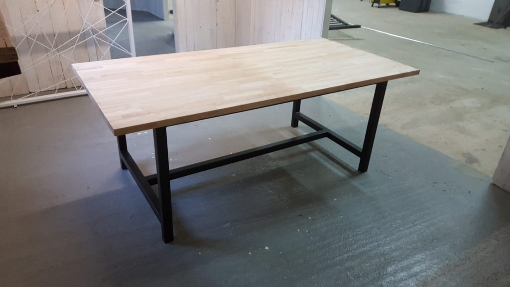 Table type industriel - Metal / Bois Hevea